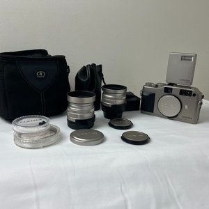 CONTAX G1 w/ Carl Zeiss 2.8/28 & 2/45